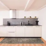 - Croix-de-ville Appartement *