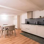 Appartement - Croix-de-ville *