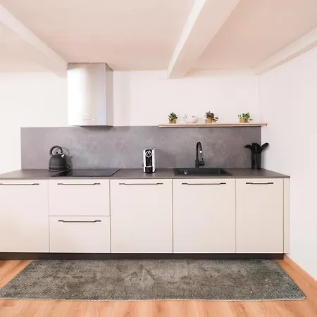 - Croix-de-ville Apartamento *