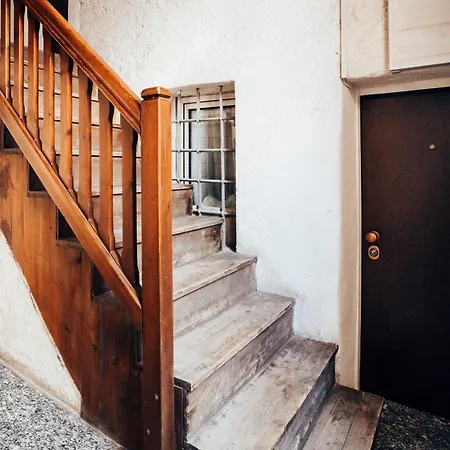 - Croix-de-ville 아파트 아오스타