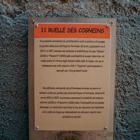 - Croix-de-ville *